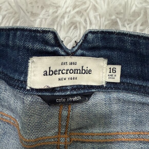 Women Abercrombie & FItch Vintage Low Rise Denim Shorts in Blue Size 16 - Picture 5 of 7
